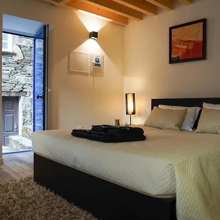 Casas Martinho - Algares Piódão